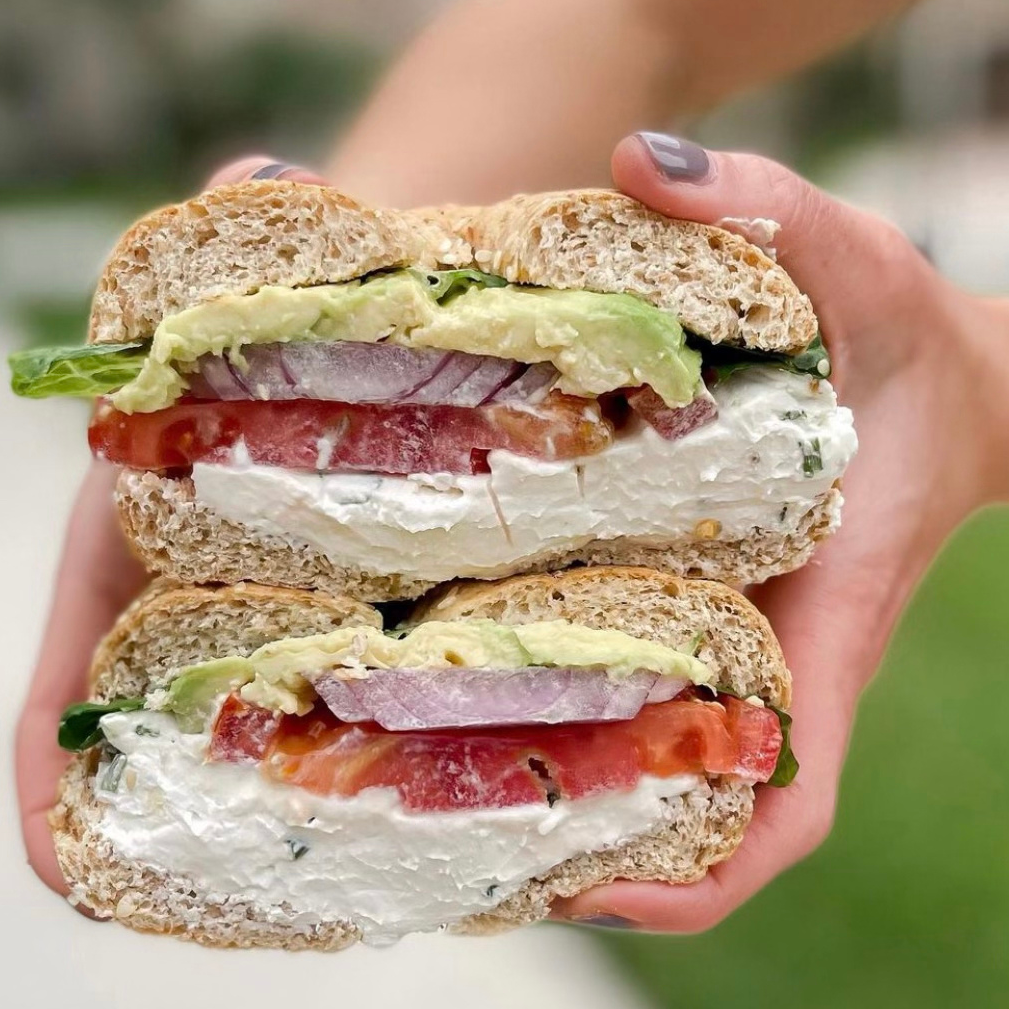 Plain Keto-Friendly Bagels - Practical Choice for Savory Pairings